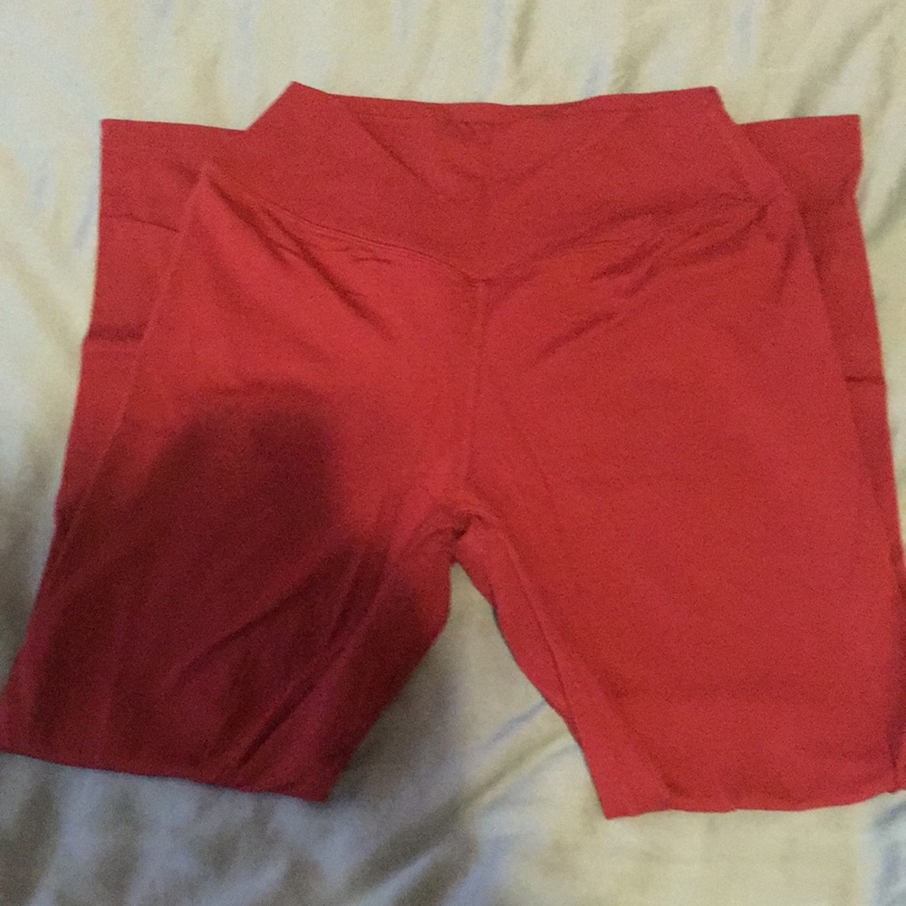 Balance Athletica Outlander OG Red Pants Size M